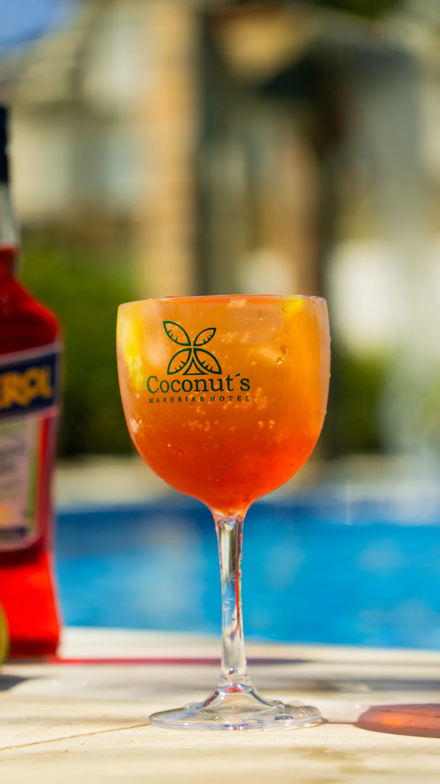 Drinks coloridos para aproveitar à beira-mar