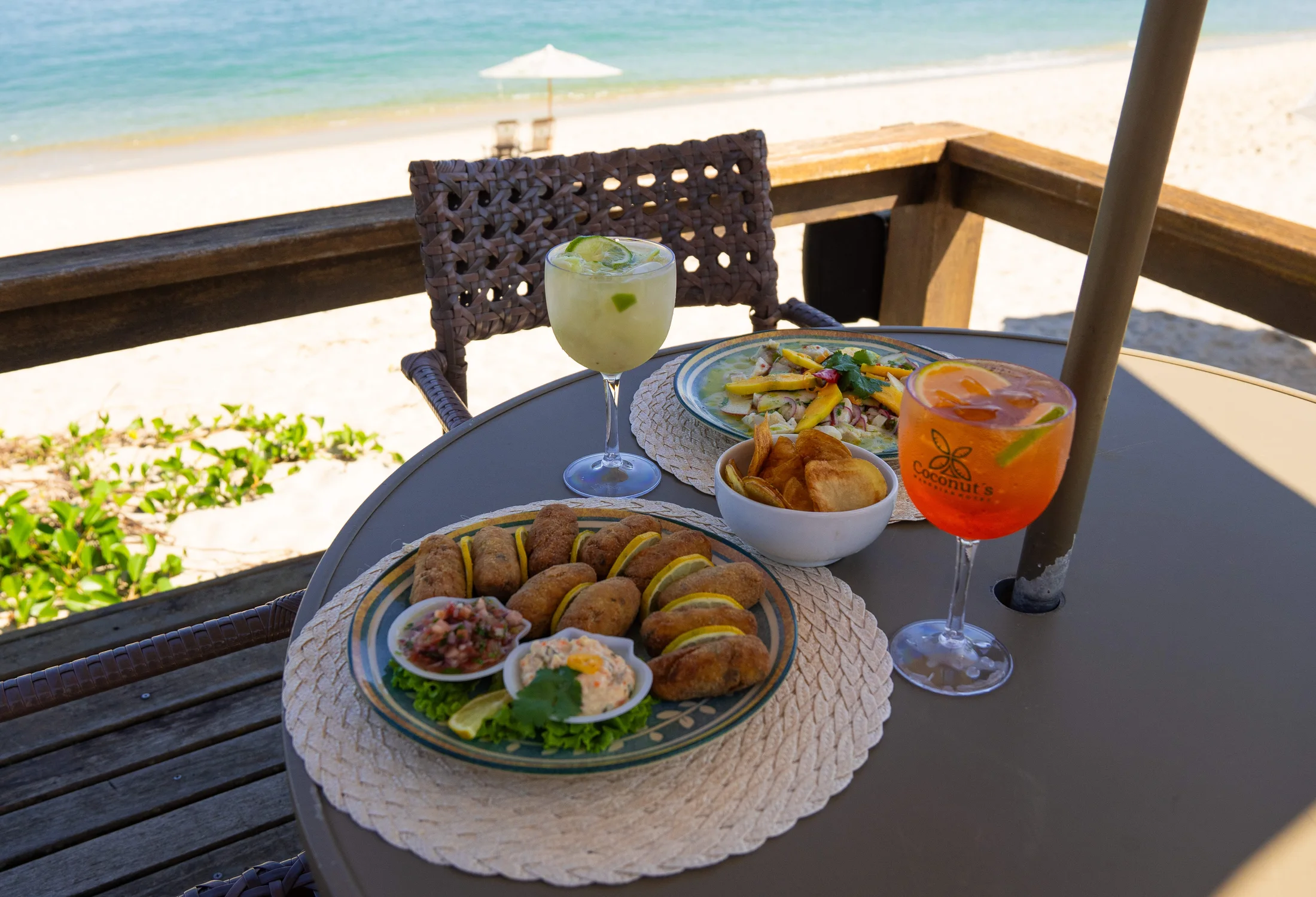 Gastronomia à beira-mar no Coconut’s Maresias Hotel